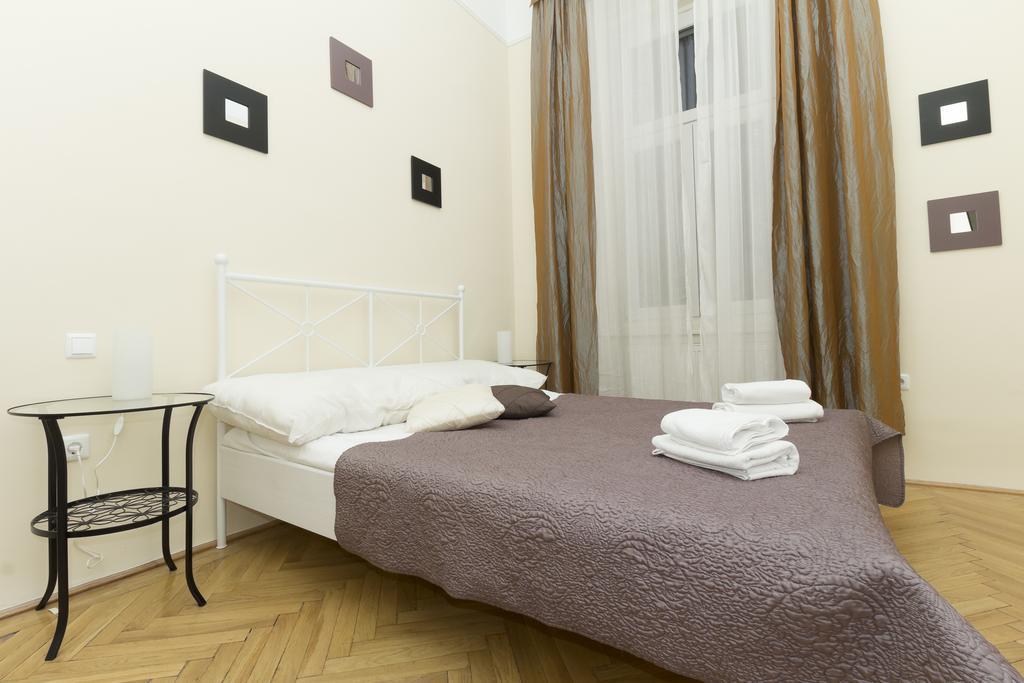 Budapest Bed And Breakfast Oda fotoğraf